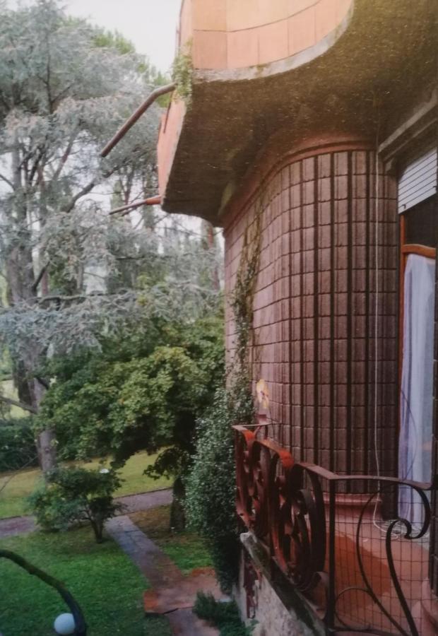 La Casa Di Duccio Con Parcheggio Gratuito Lägenhet Florens Exteriör bild