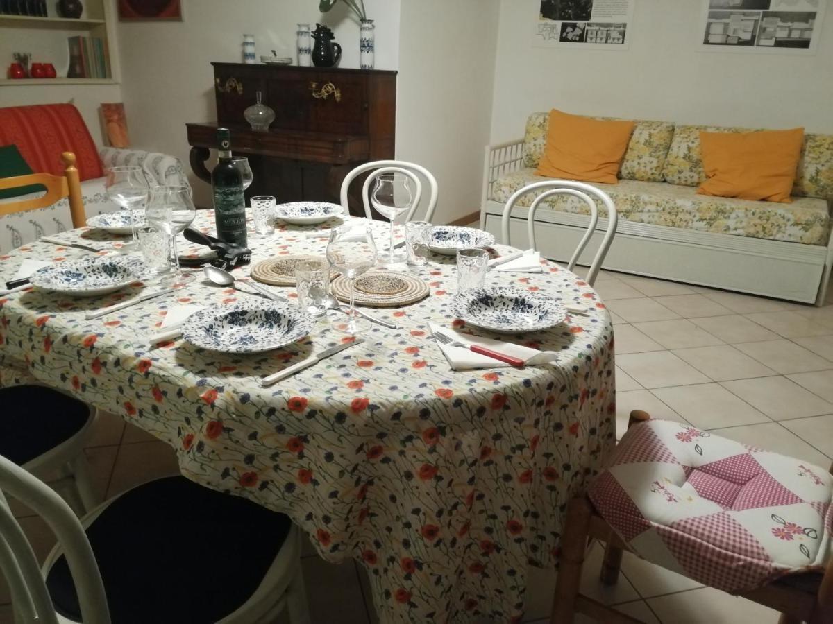 La Casa Di Duccio Con Parcheggio Gratuito Lägenhet Florens Exteriör bild